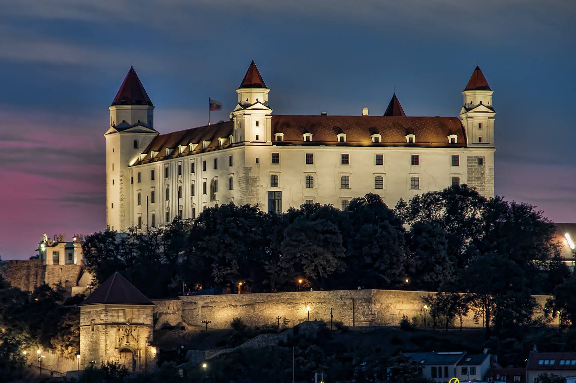 original pixabay bratislava 1