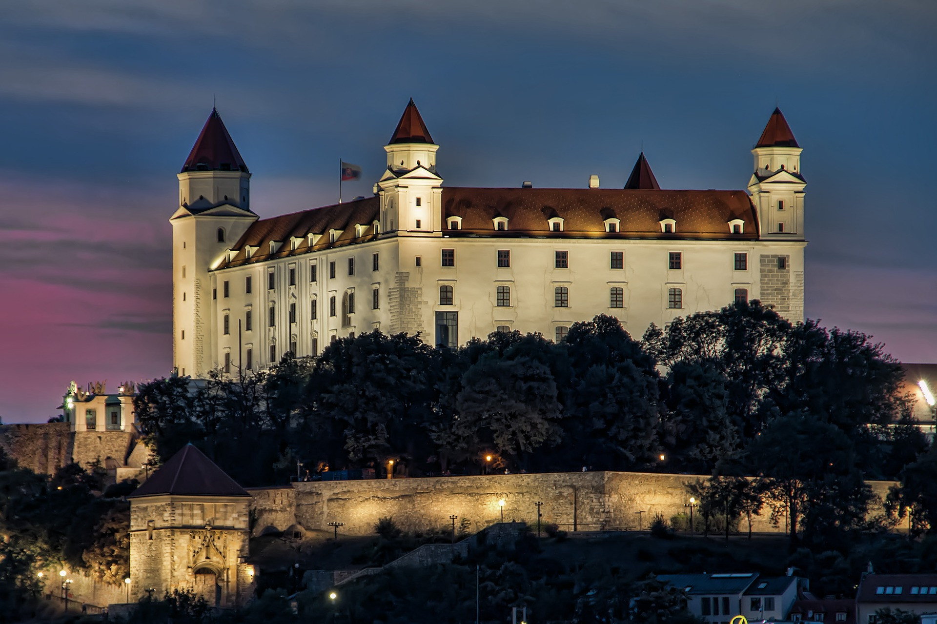 original pixabay bratislava 1
