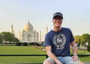 Mario vor Taj Mahal