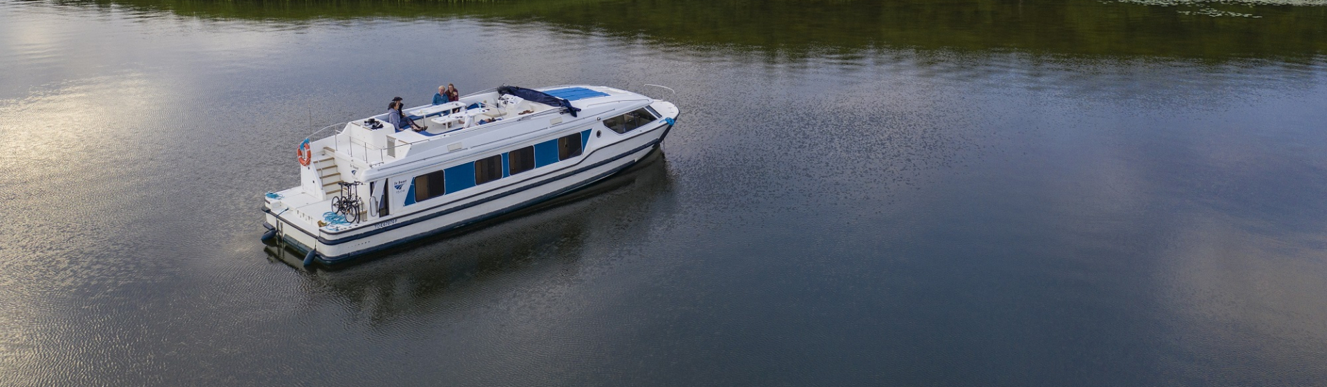 _c_Holger_Leue_-_F_rstenberg_boat_and_landscape