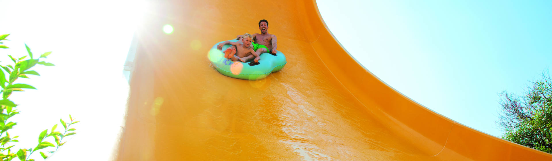 SPLASH_15_HERO_F004_2_
